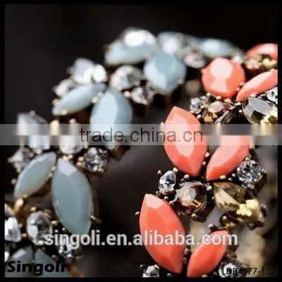 Yiwu imitation jewellery Bobo style crystalline two tiers seablue epoxy fresh paved resin crystal bead hollow 22k gold bangle