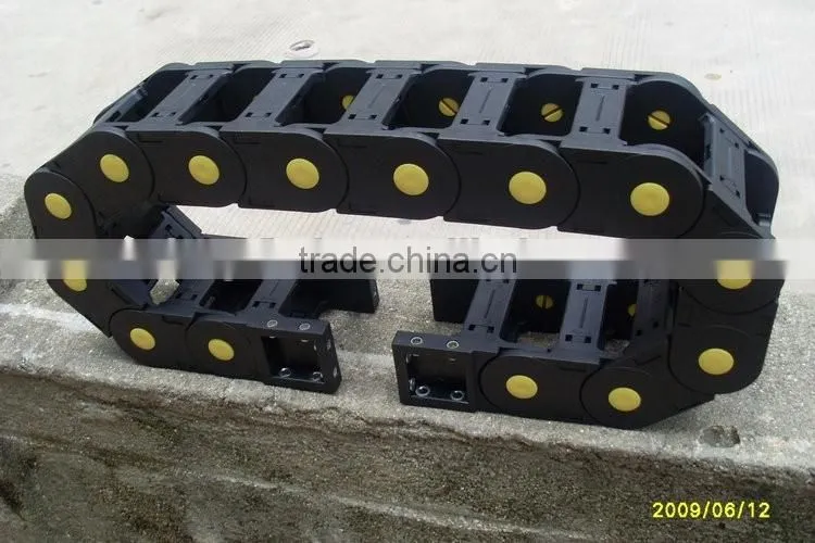 Ultra Durable Delicate Bridge Type Plastic Drag Chain For Machinery