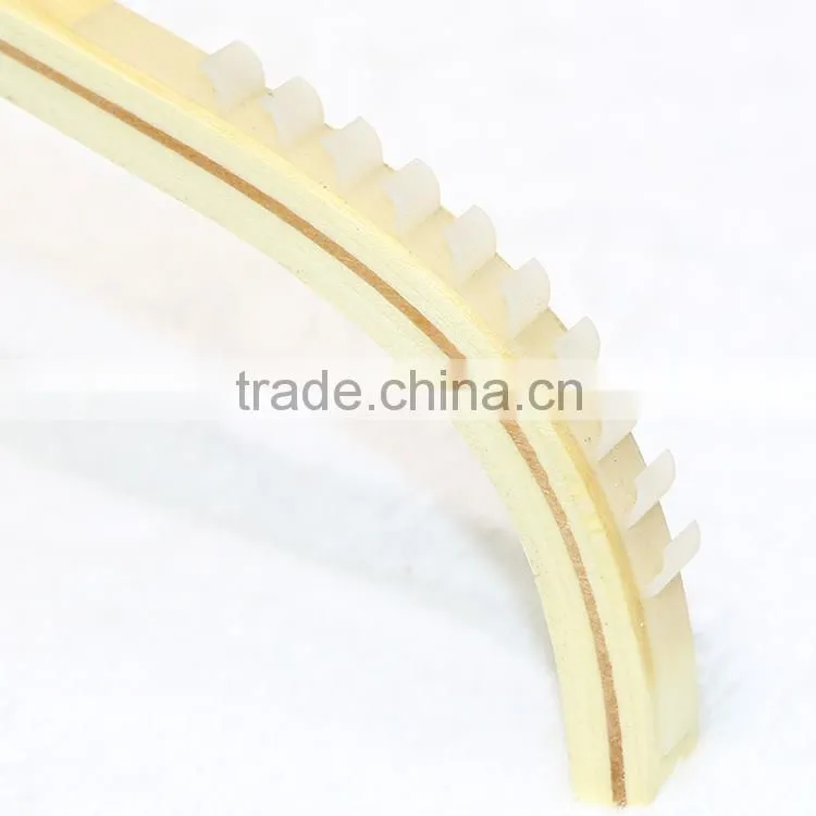China supply cheap wooden hanger with low price
