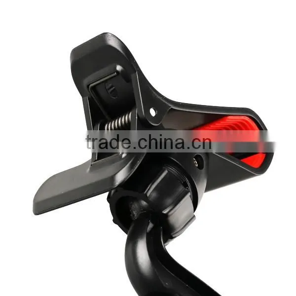 New Style Factory Price Mount Hand Phone Car Holder for Smart Cell Phone