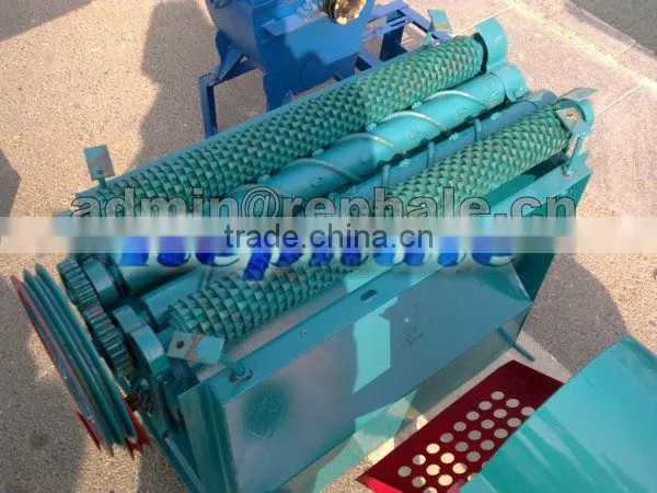 Easy Operation Multifunctional Corn Peeling Machine