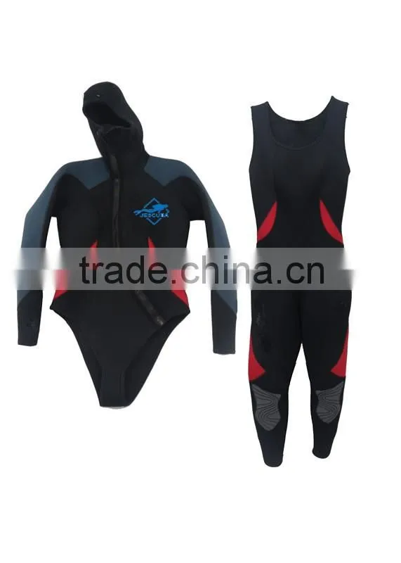 Neoprene Swimming wetsuit keep warm under water