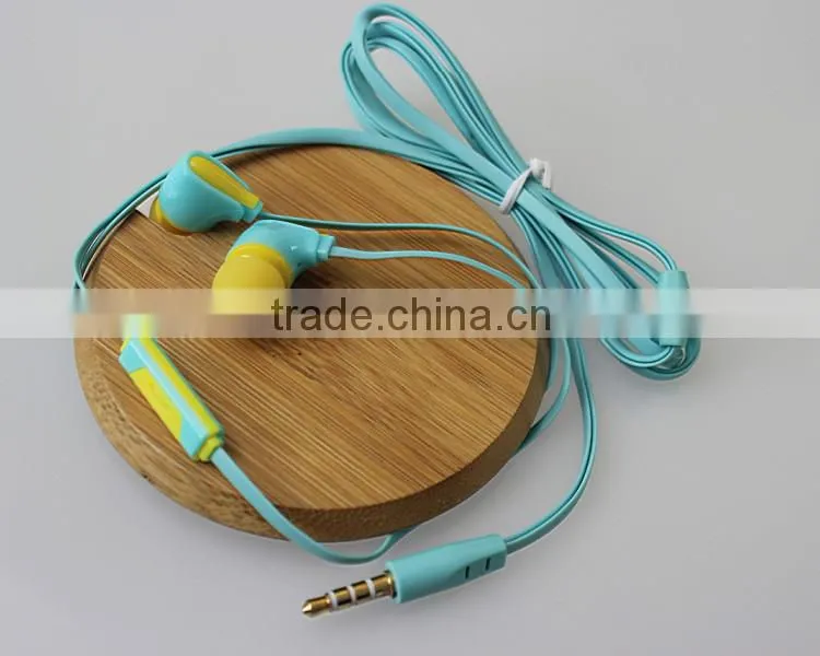Colorful Earphones ,Flat Cable Earphone.Earphones China Wholesale