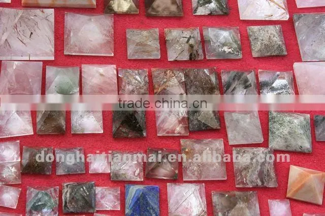 Wholesale Kinds of sizes of Crystal Pyramids / Crystal Pyramids for sale