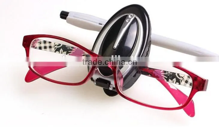 niversal plastic car visor glasses clip / car glasses holder / Car Visor Glasses Sunglasses Ticket Clip
