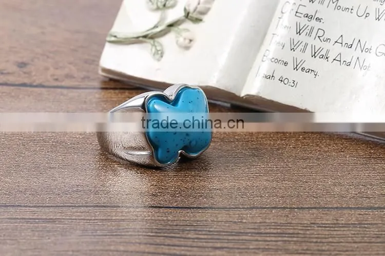 2016 New arrival fashion wholesale blue turquoise lovely bear finger ring