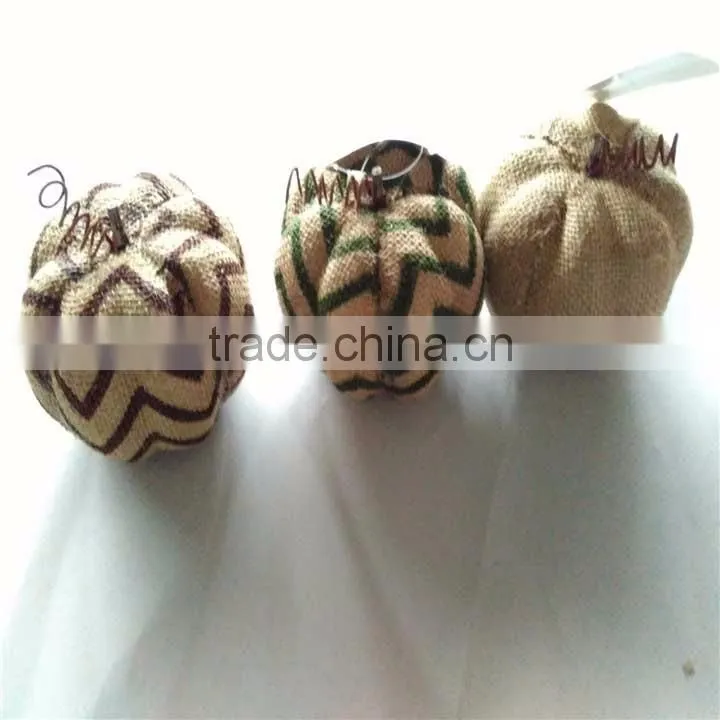 High quality small crafts small plastic pumpkins for event decor