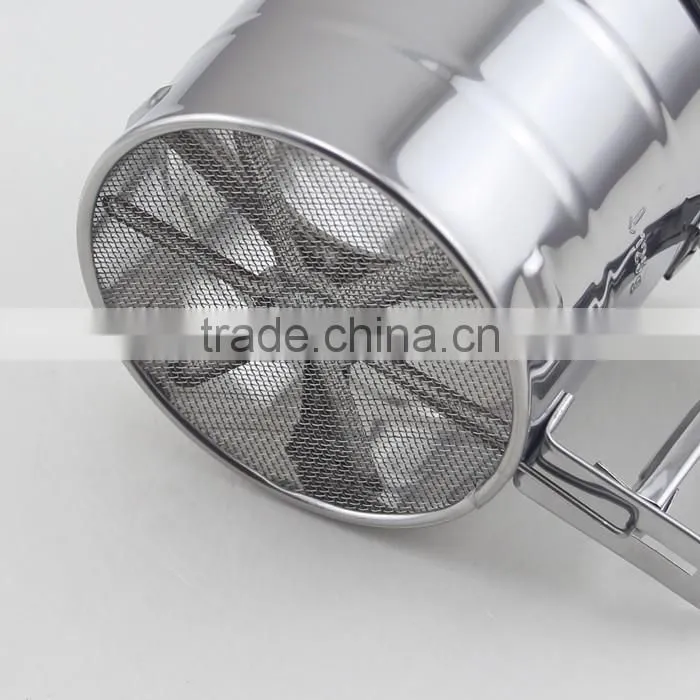 One-Handed Stainless Steel Cup Flour And Icing Sugar Sifter
