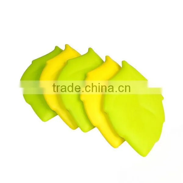 leaf design silicone toothbrush cover for travel