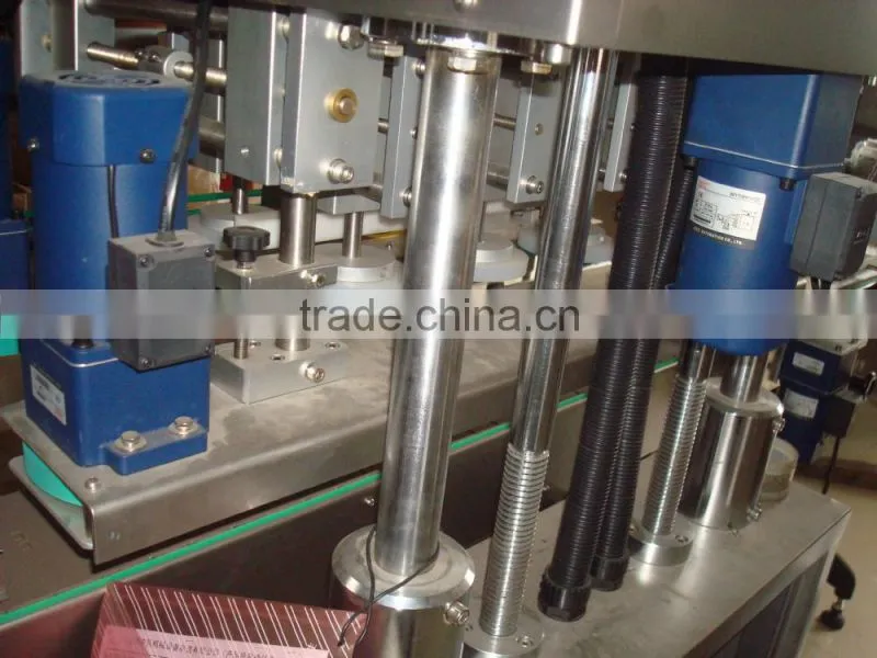High speed glass bottle screw capper