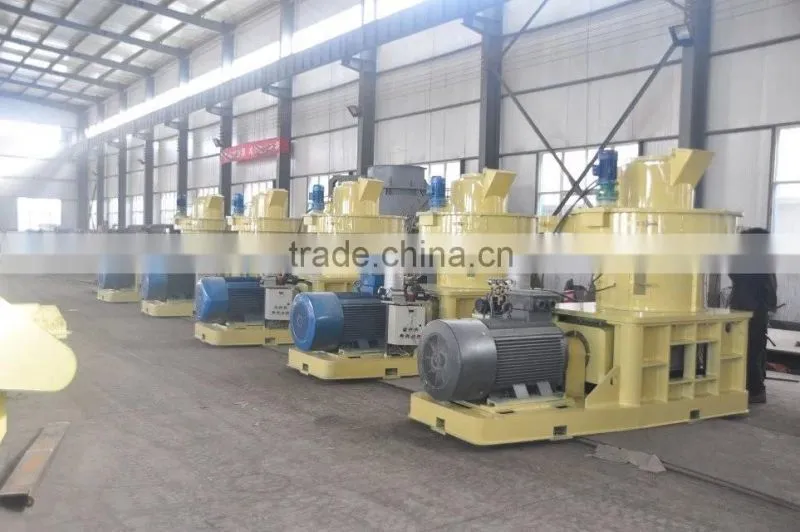 XGJ560 wood biomass rice husk pellet making machine