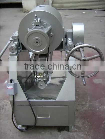 chestnut Pine Nut Opener equipment,Filbert nut opening machine,Walnut opening machine