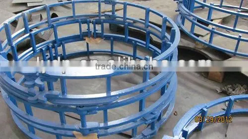 Gas and oil pipe external clamp