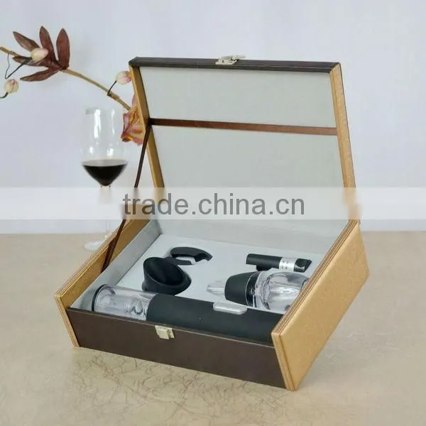Deluxe 5 - Piece Automatic Wine Accessory Set