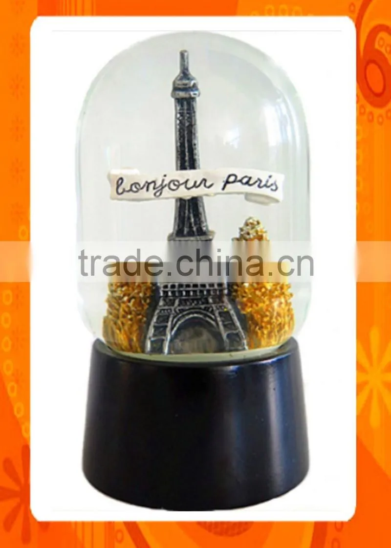 2016 hot selling white paris water globe for sale