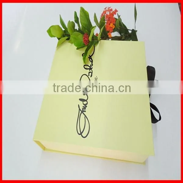 Fresh New Popular With High Quality Fancy Custom Paper Gift Folding Box Wholesale