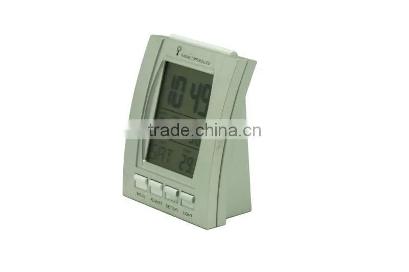 2013 NEW ARRIVAL promotional LCD REDIO CONTROLLED table clock RL142