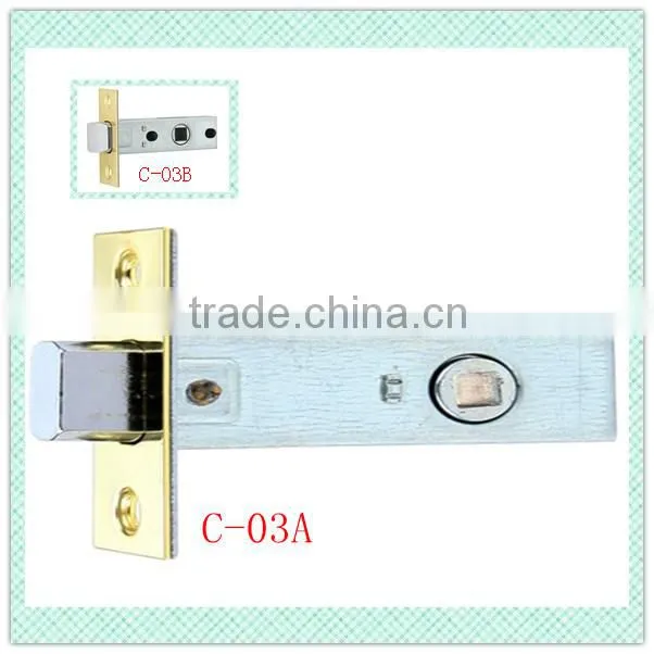 Outdoor lock and indoor lock of euro door lock