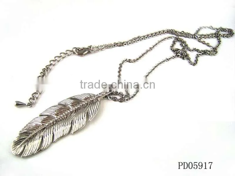 Fashion necklaces