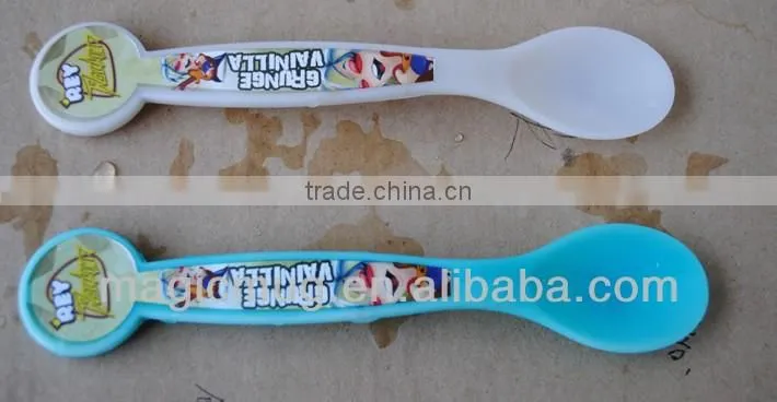 Approved by FDA for baby using the temperature sensitivity of the spoon