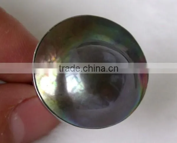 black seawater UFO shaped tihatian pearl ring with gold ring