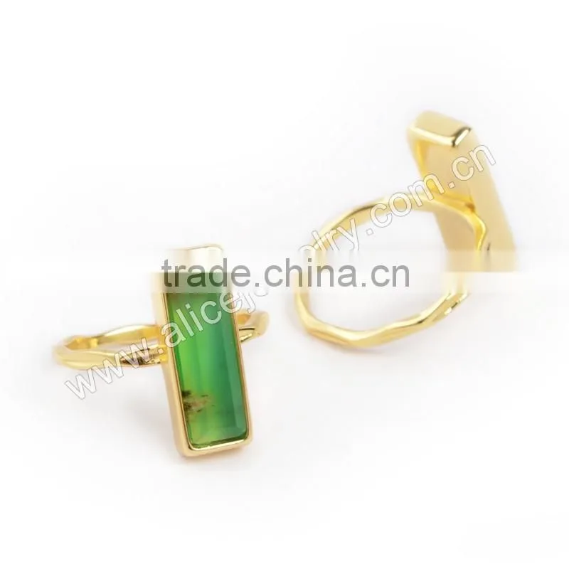 Natural green jade chrysoprase gemstone set into a 18k gold bezel ring