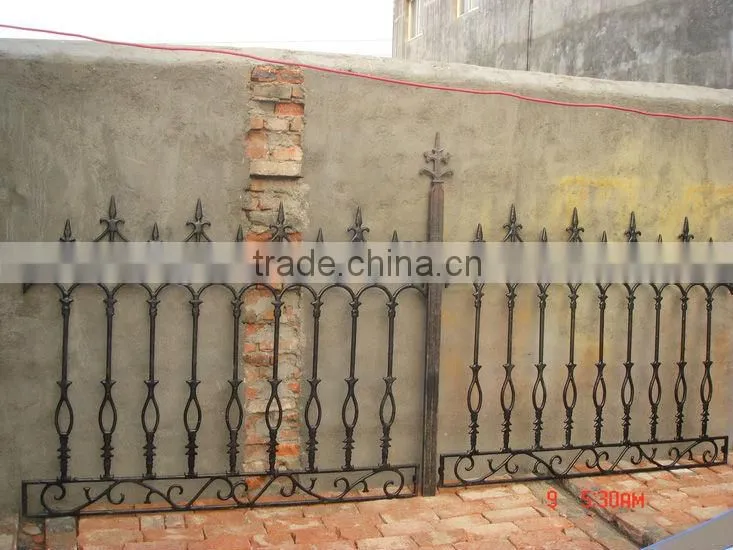 2015 Top-selling round metal fence post caps