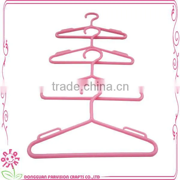 Wholesale doll clothes hangers plastic hanger for doll