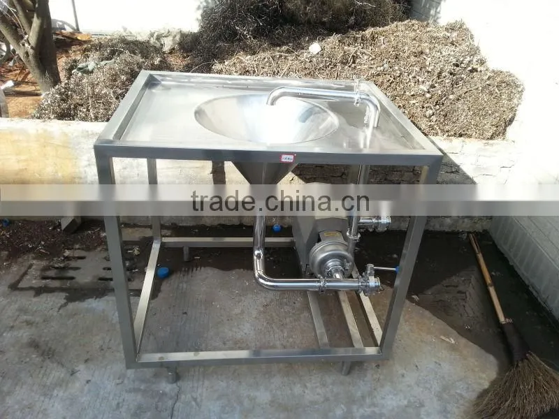 Water powder mixer