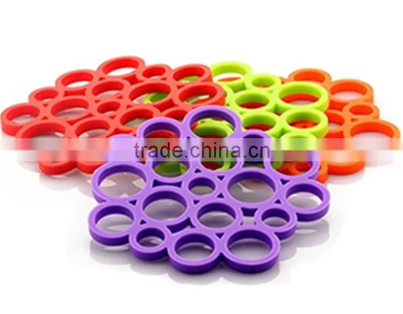 Beautiful cute fashionable silicone trivet