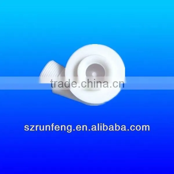 Plastic nozzle head