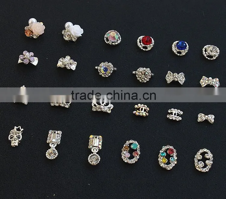 New arrival crown bow knot flower skull designs 3D nail art jewelry