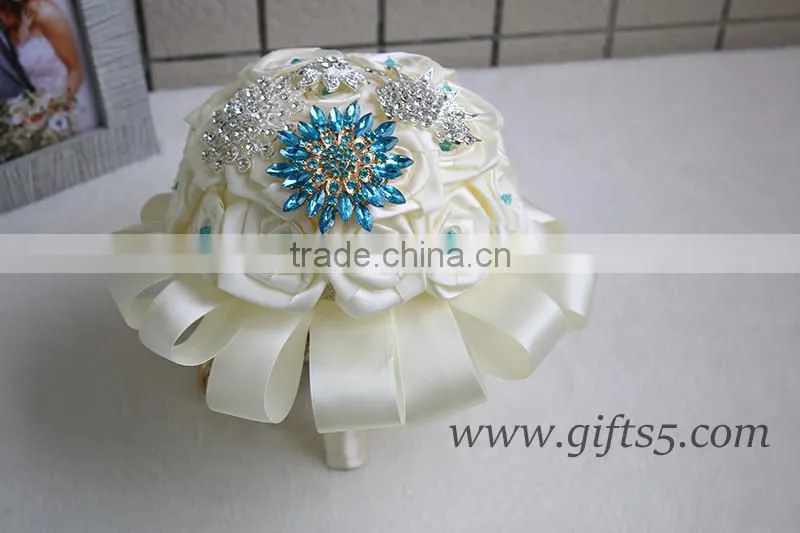 Handmade graceful Brooch wedding bouquet for bride