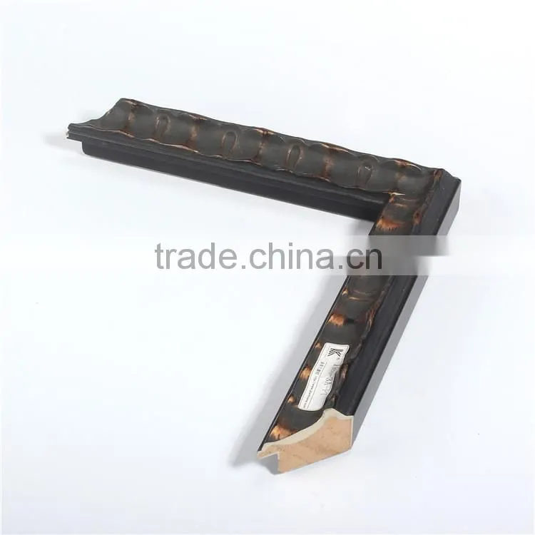 Traditional art framing moulding