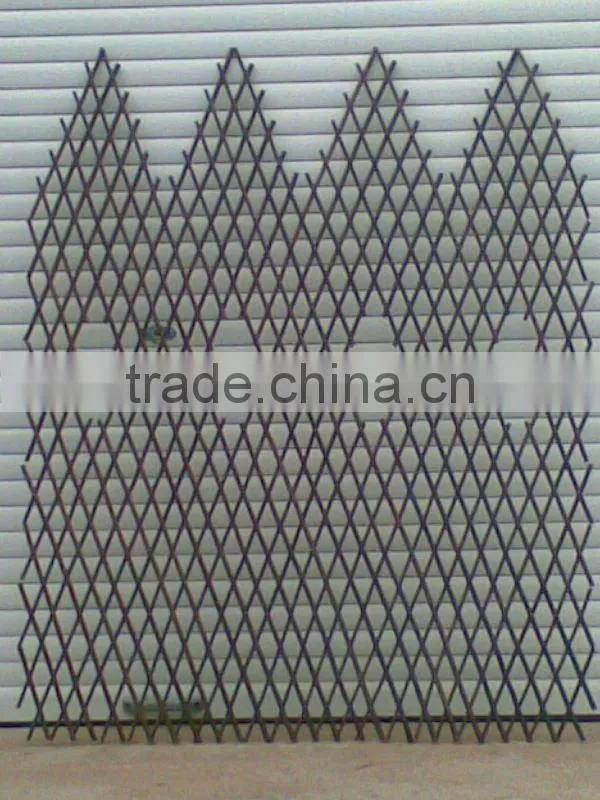 willow trellis