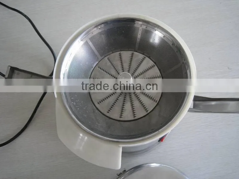 GRT - A4000 Commercial Juice extractor