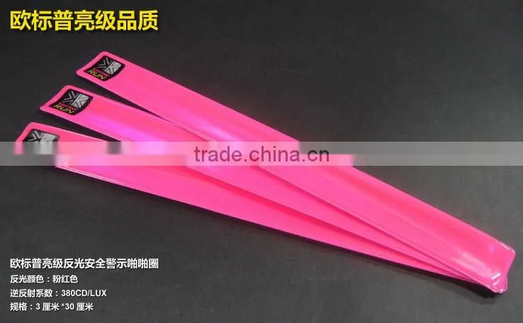 Reflective Snap Action Bracelet For Sports
