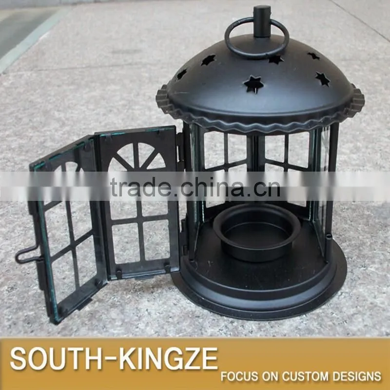 Black/White Iron Menorah/Candle Holder