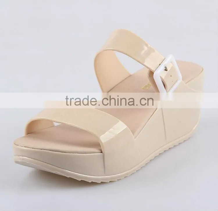 2015 chun xia latest fashion shoes Transparent jelly shoes Ms leisure slippers Women slippers
