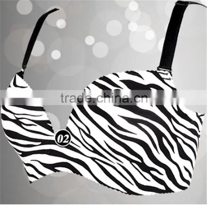 Free sample Lady Hot Selling Plus size Women's Sexy Bra Comfortable Elegant Lace PUSH UP B C Cup Leopard Non-trace cup bra