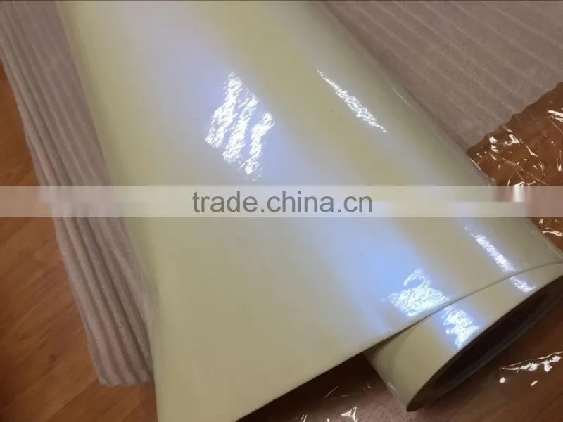 Wholesale 1.52*20m chameleon white pearl vinyl film,chameleon white to blue car sticker with air free bubbles