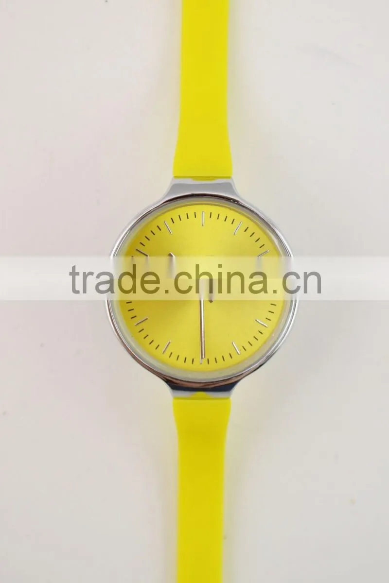 Fashion slim strap ladies silicone watch for small wrists