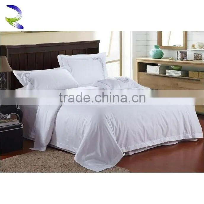 Customized cheap and comfortable hotel bedding sets bedding set