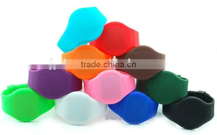 touch screen led watch sport stainless steel back,silicone touch screen sport watch