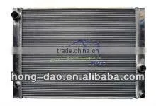 Auto radiator suitable for TOYOTA HIACE'05 2K(G) MT)