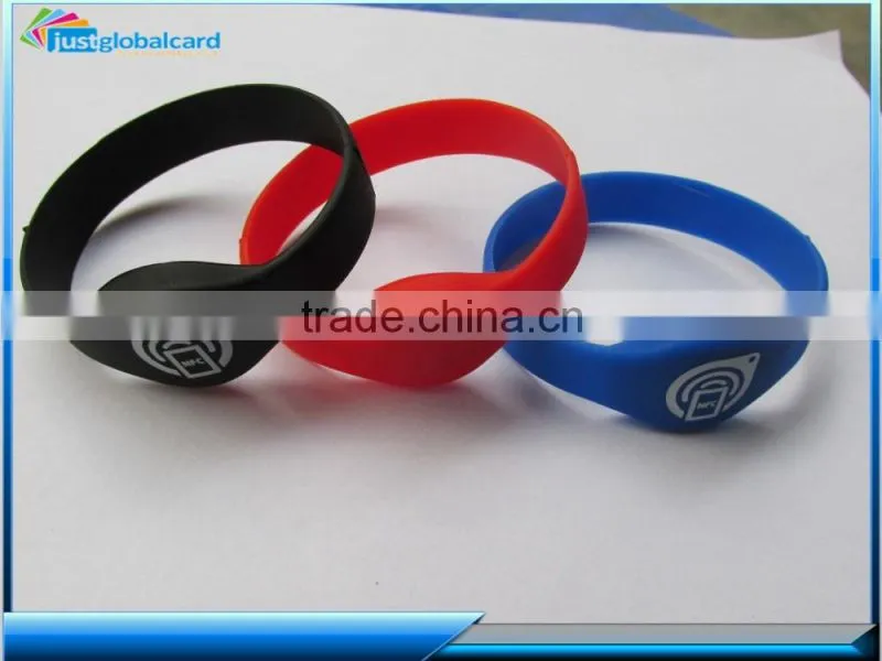 Hot selling silicone rfid wristband for festival activities