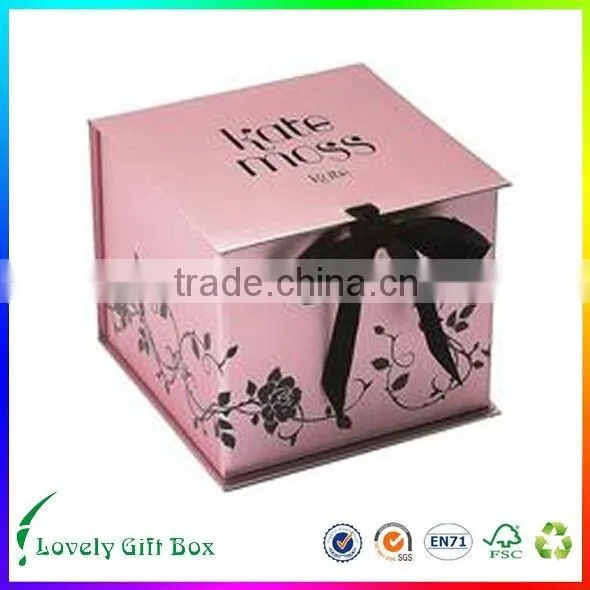 created paper packaging box for red perfume gift packing
