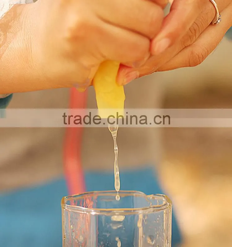 Cheap price food grade durable silicone hand press juicer squeezer