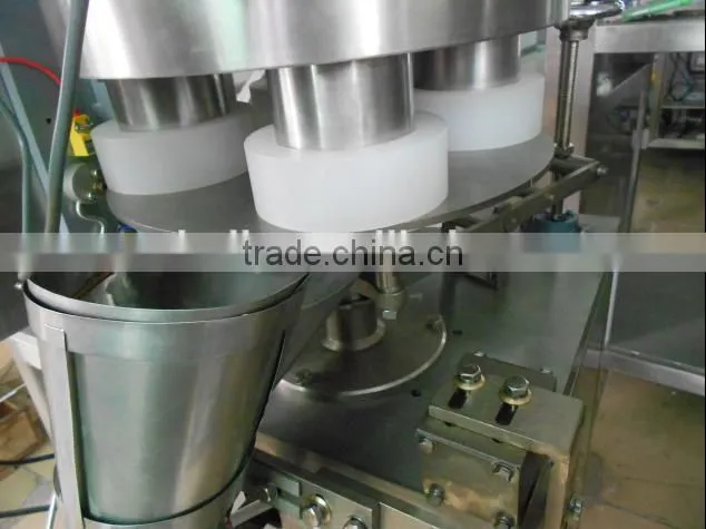 Packaging machine / Food packaging machine/ Snacks packaging machine with high quality and best price
