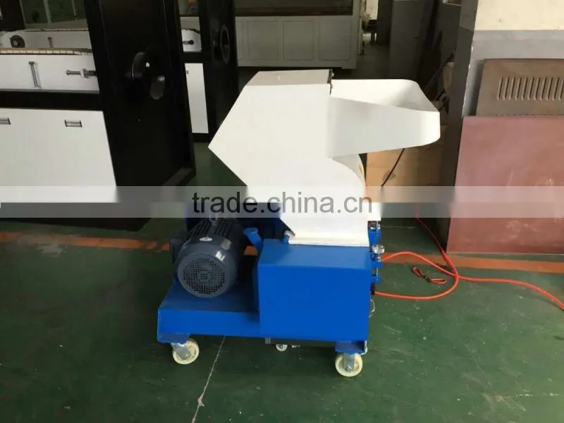 plastic bottle crusher / plastic crusher